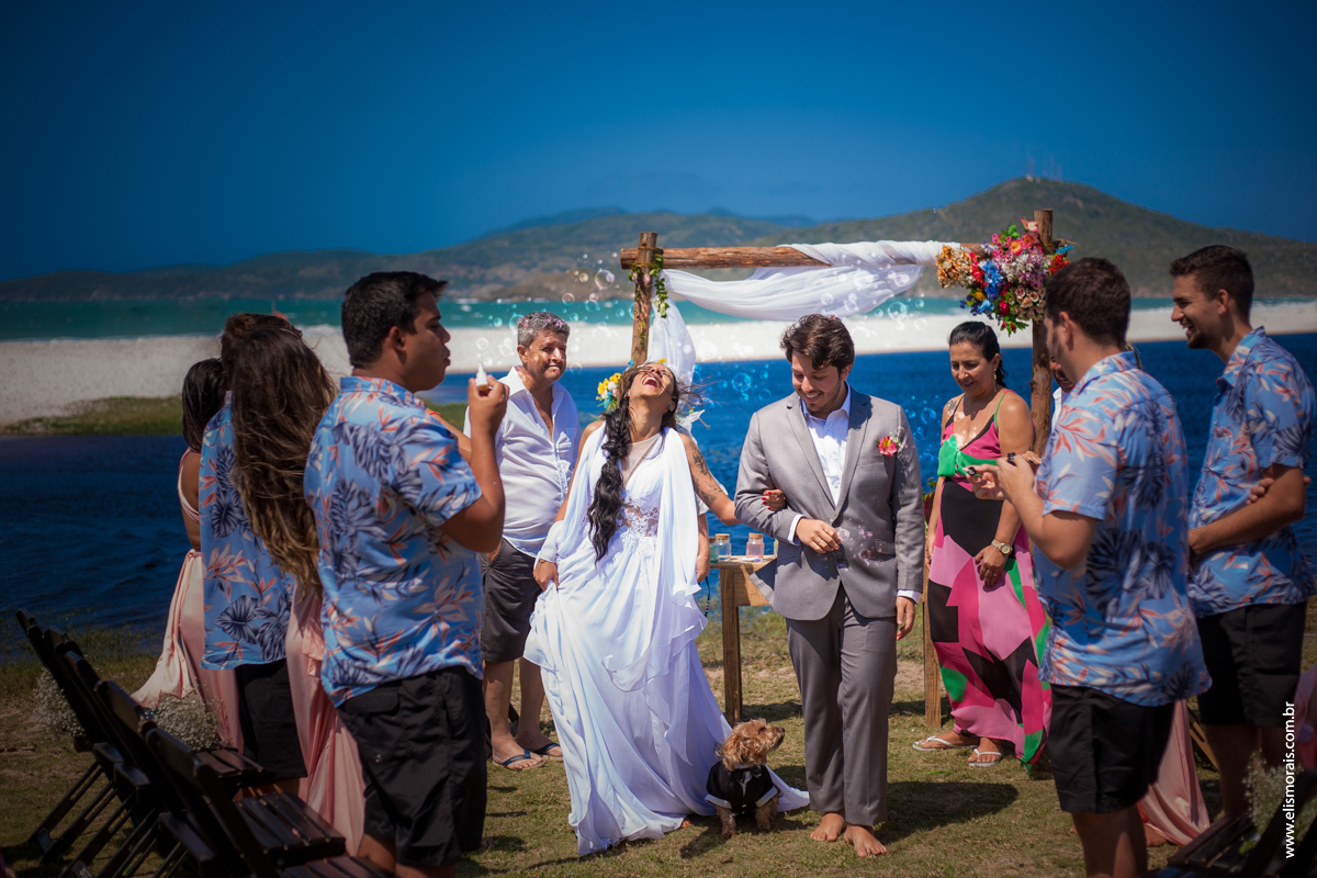 fotos do casamento na Praia do Foguete em Cabo Frio - RJ