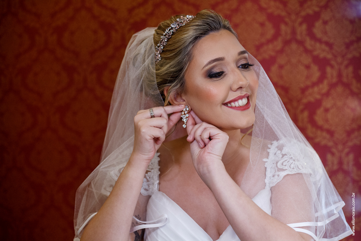 fotografia do Making Of da noiva no salão de beleza em Araruama - RJ