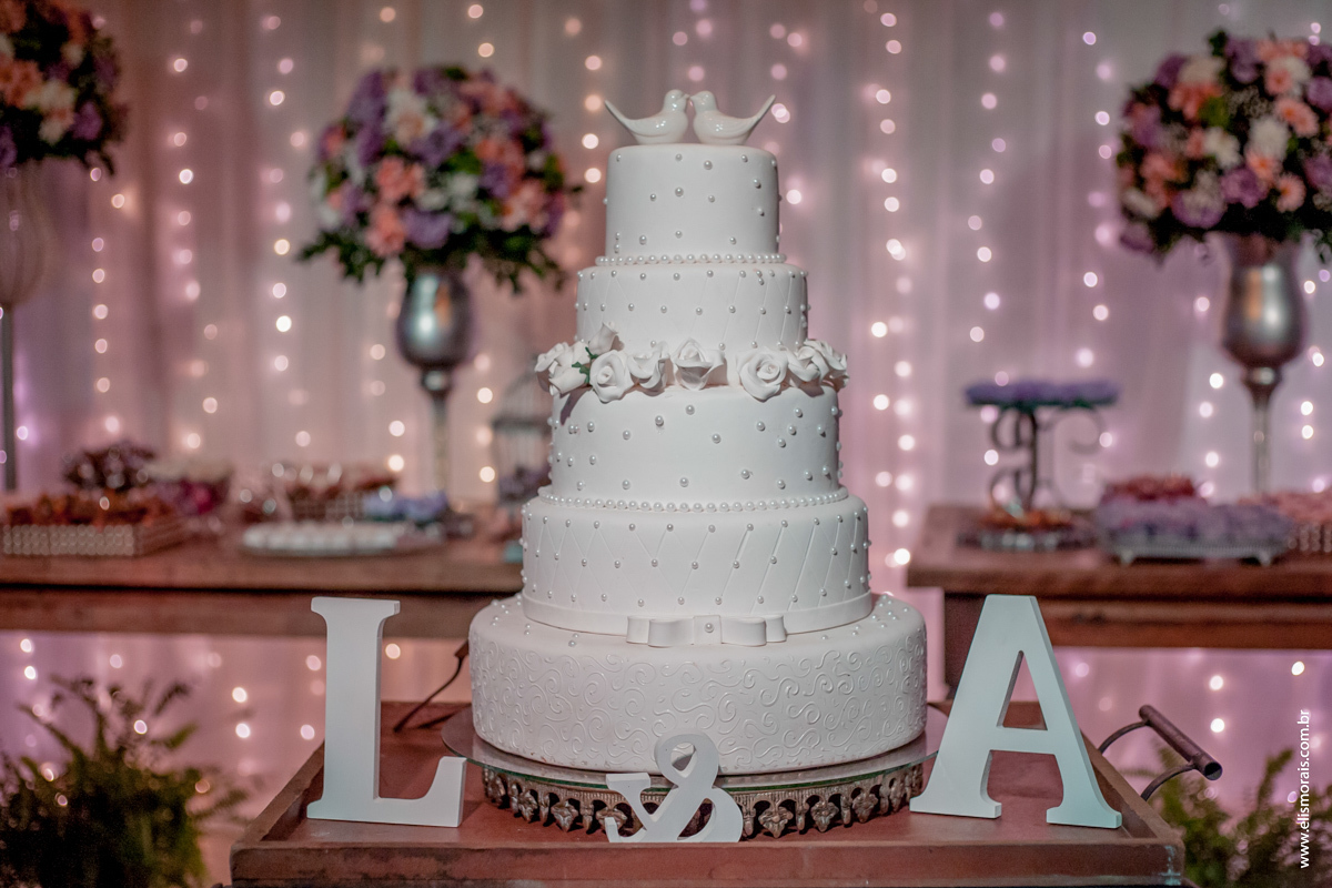 fotografia da decoração do casamento  na Mansão das Orquídeas Casa de Festas em Araruama - RJ
