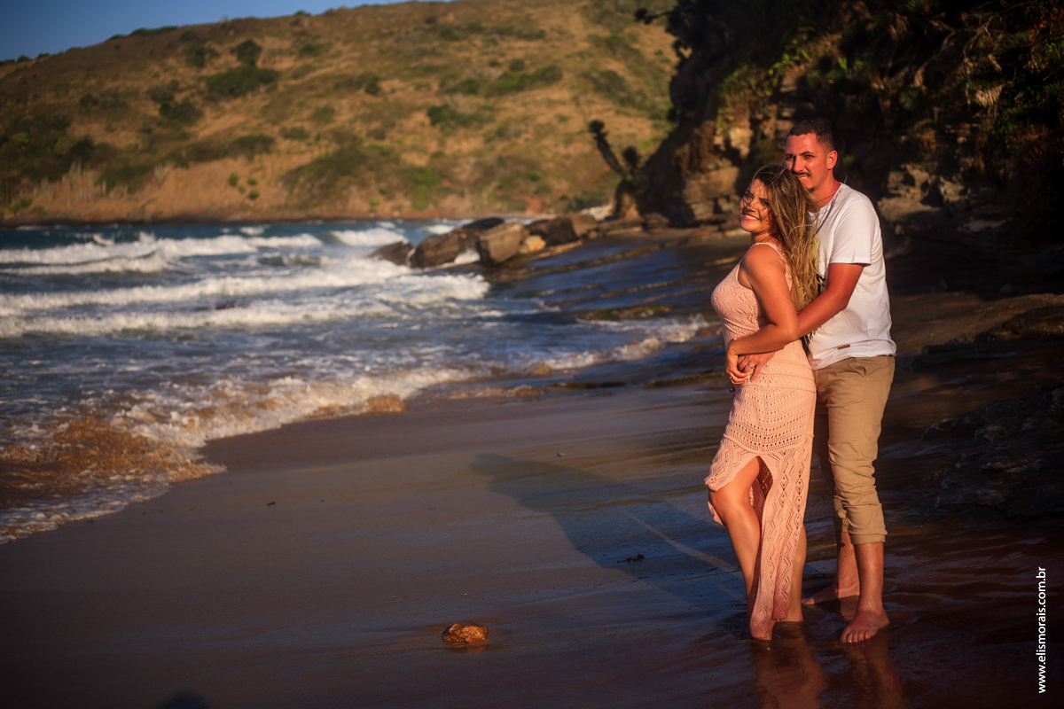 Fotos do Ensaio Fotográfico de Casal na Praia Brava em Búzios - RJ