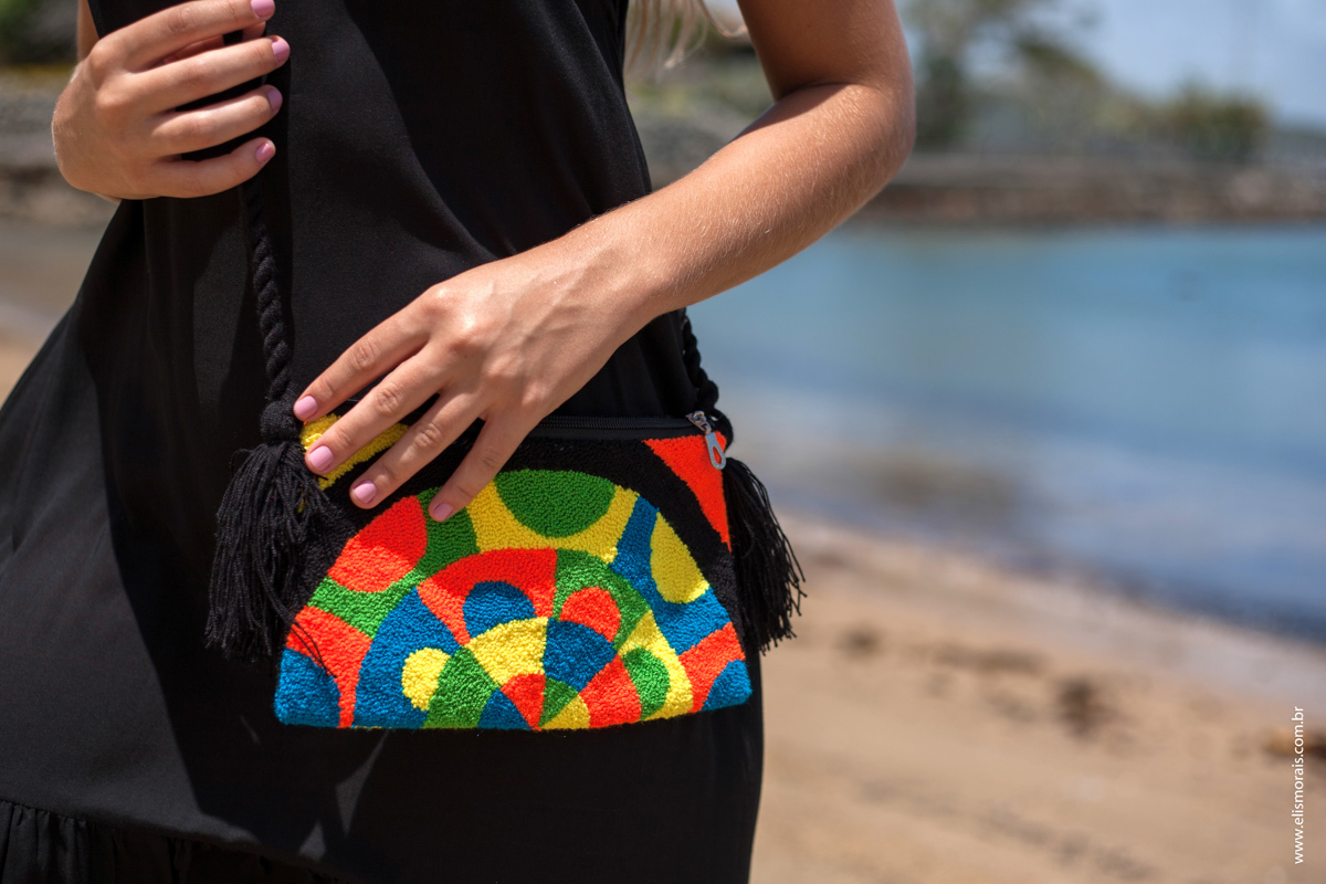 bolsa exclusiva artesanal feita por tribo colombiana kenia búzios