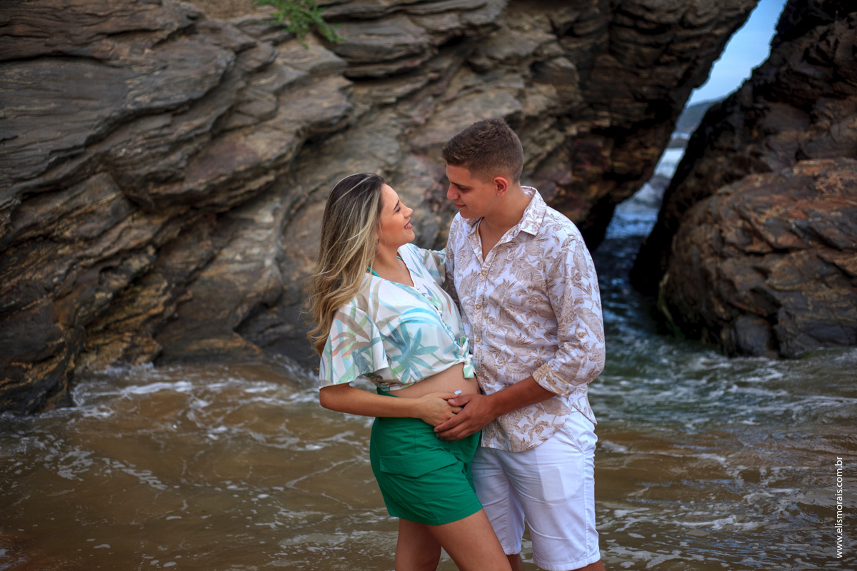 Ensaio Fotográfico Gestante na Praia de Tucuns em Búzios - RJ