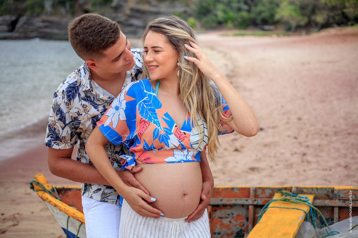 Ensaio Fotográfico Gestante na  Praia do Forno em Búzios - RJ