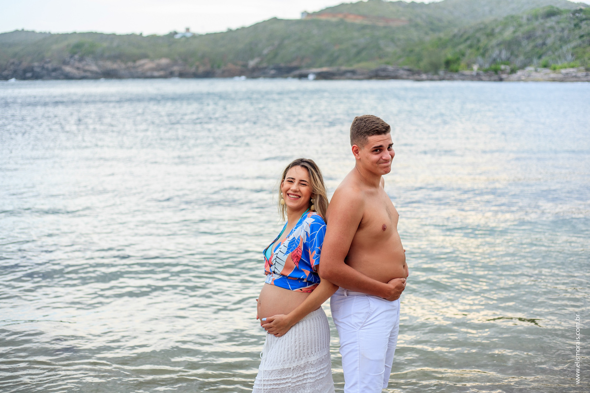 Ensaio Fotográfico Gestante na  Praia do Forno em Búzios - RJ