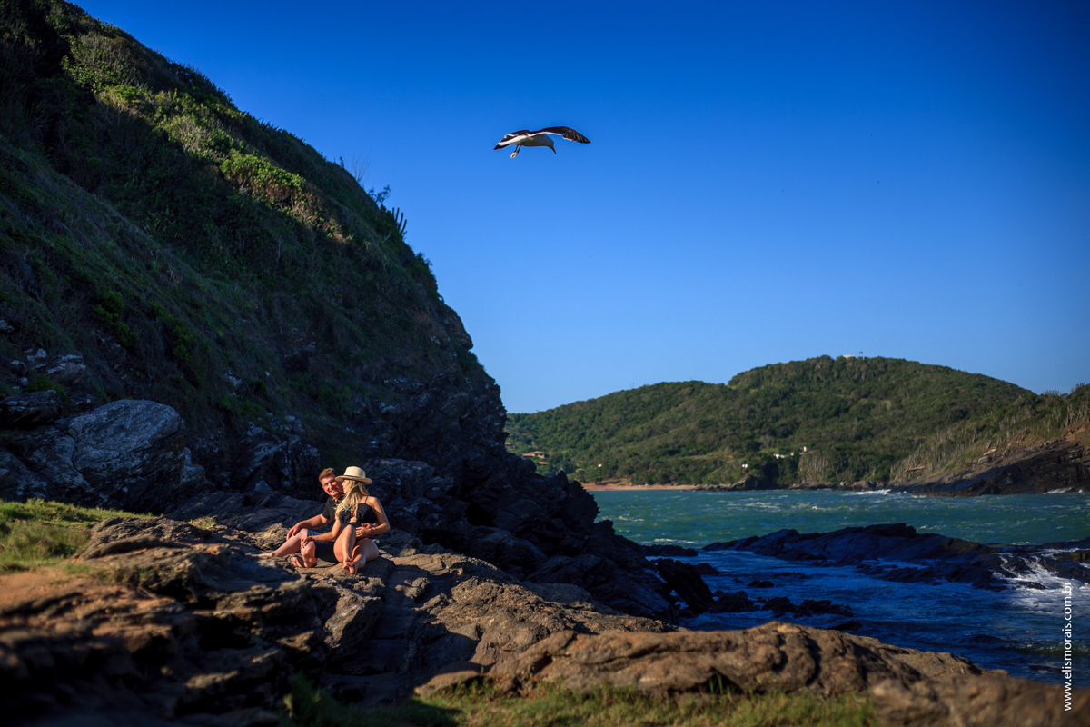 ensaio fotográfico gestante na Ponta da Lagoinha em Búzios - RJ
