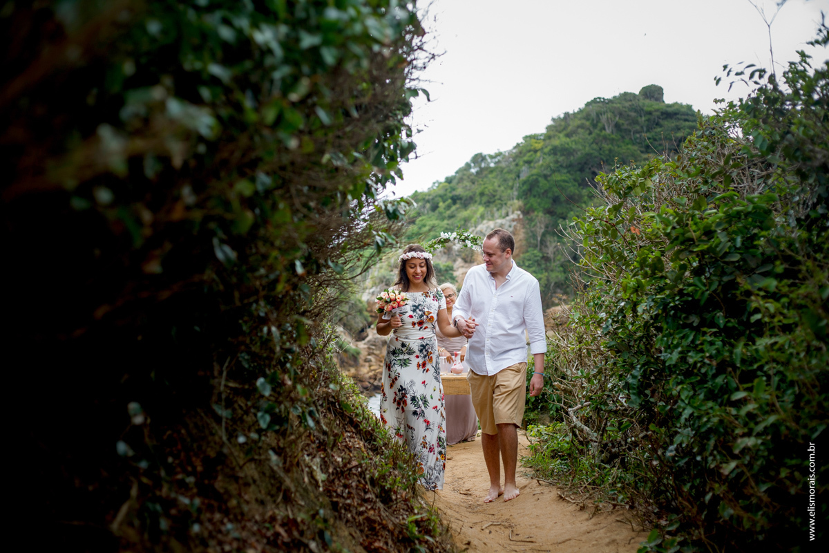elopement wedding na Ponta do Pai Vitório em Búzios - RJ