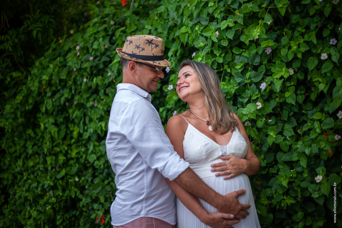 Ensaio fotográfico gestante na Praia dos Ossos em Búzios - RJ