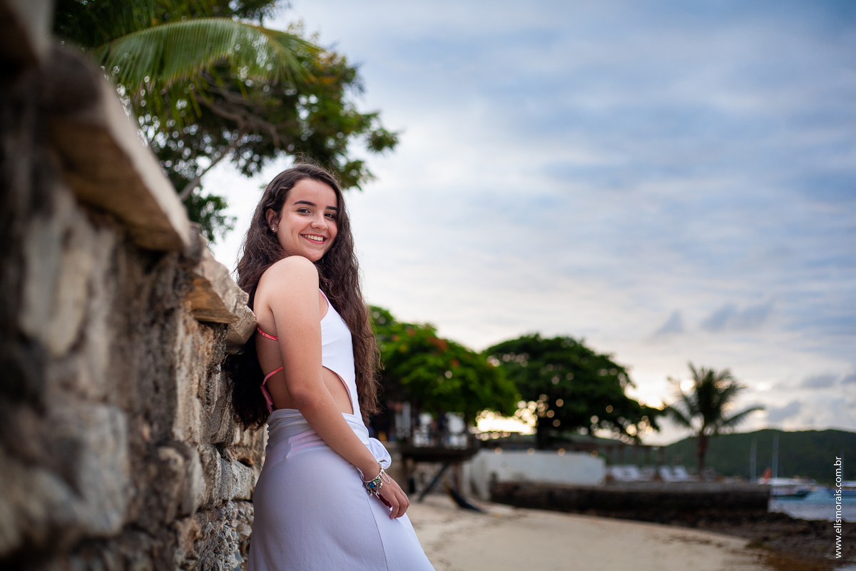 ensaio fotográfico de 15 anos na Praia da Armação em Búzios - RJ