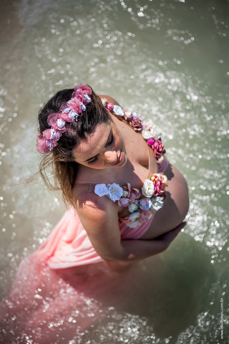 ensaio fotográfico gestante na Praia do Pontal em Arraial do Cabo - RJ