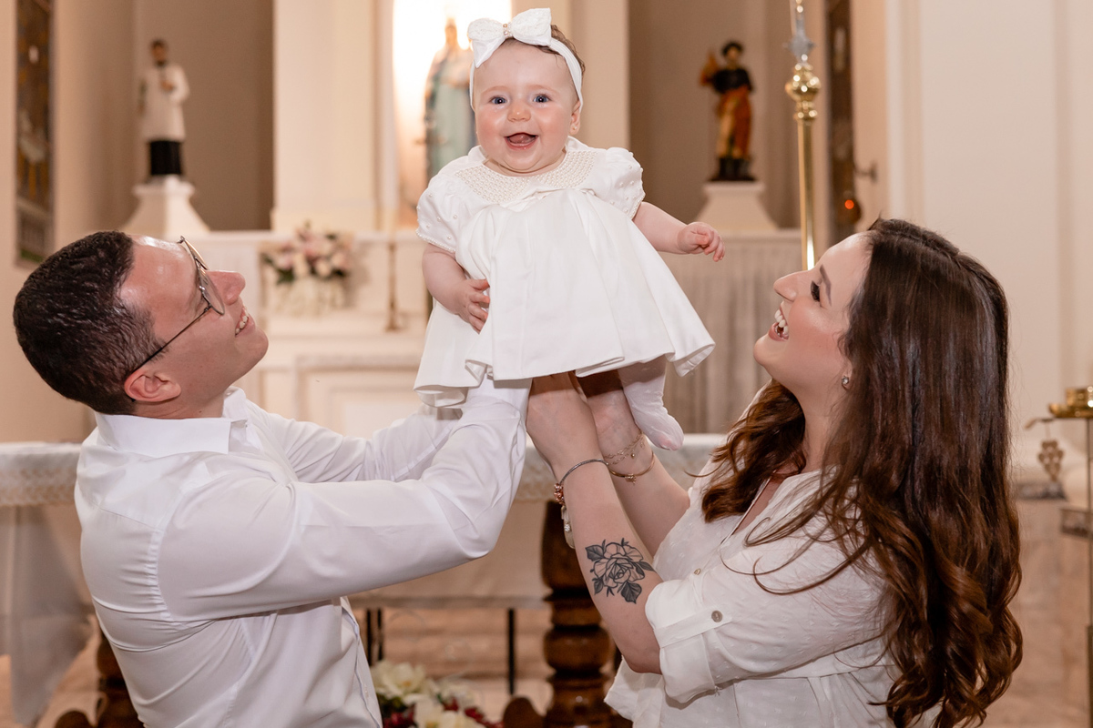 Fotografia de Batizado - Fotógrafa de batizado - batismo em Muçum - Fotógrafa de Encantado Vanessa Cristina Fotografia
