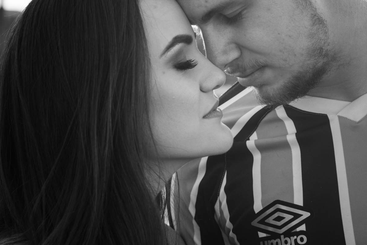 Fotografia de casal Ensaio fotográfico de casal gaúcho no campo em Soledade RS com a fotógrafa Vanessa Cristina Fotografia