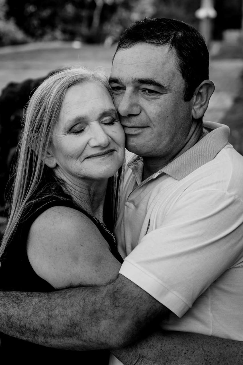 Ensaio Fotográfico de família fotografia de família em casa mãe e filhos Dia das Mães em Relvado com Vanessa Cristina Fotografia