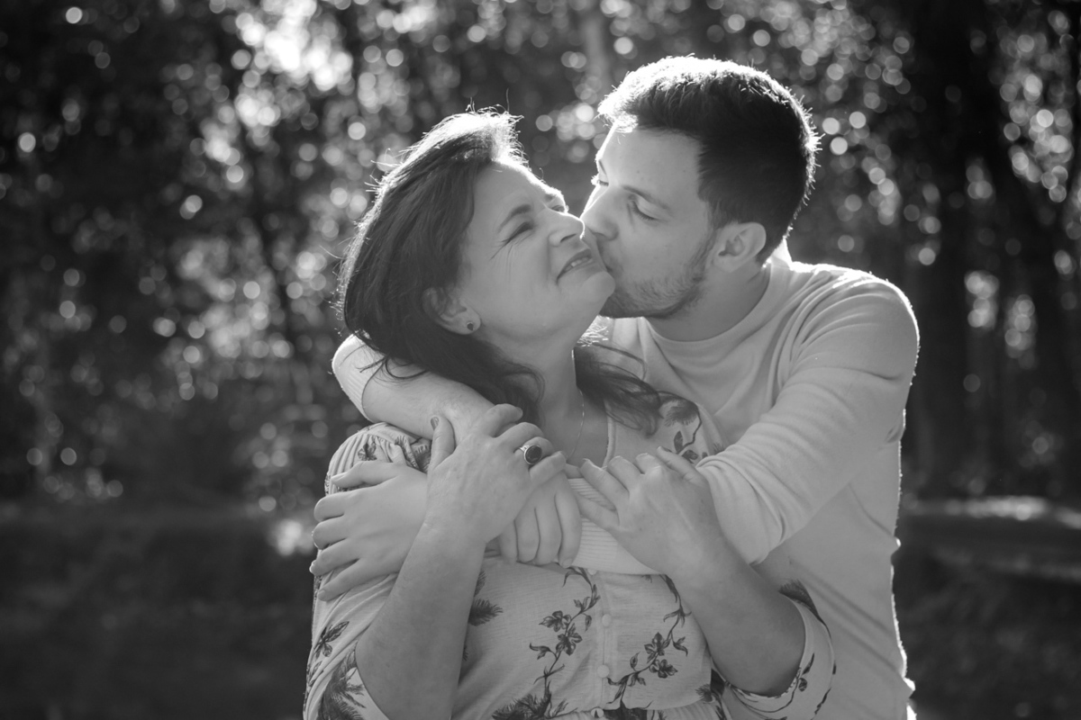 Ensaio fotográfico mãe e filhos fotografia de família com a fotógrafa de família Vanessa Cristina Fotografia de Encantado em Travesseiro Vale do Taquari