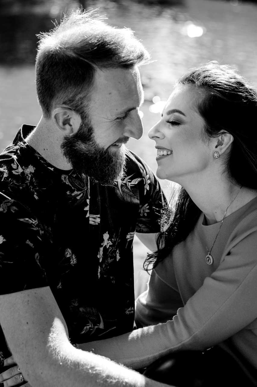 Ensaio Fotográfico de Casal Fotografia de Casal Dia dos namorados em Arroio do Meio Refúgio Heimatland com a fotógrafa Vanessa Cristina Fotografia