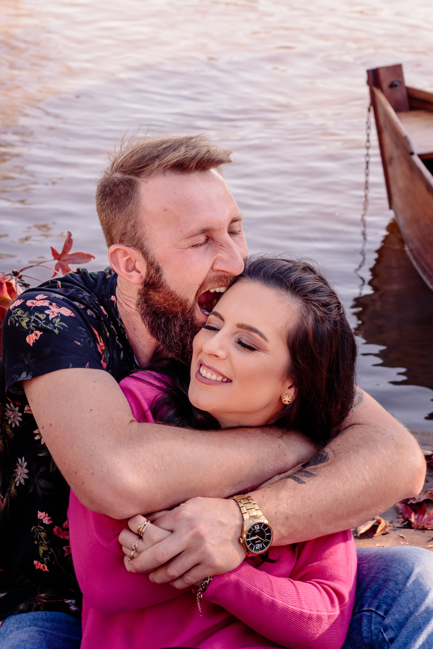 Ensaio Fotográfico de Casal Fotografia de Casal Dia dos namorados em Arroio do Meio Refúgio Heimatland com a fotógrafa Vanessa Cristina Fotografia