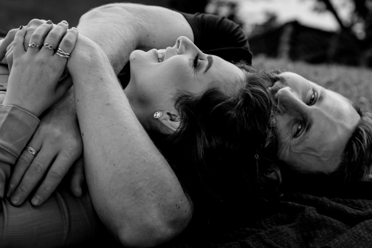 Ensaio Fotográfico de Casal Fotografia de Casal Dia dos namorados em Arroio do Meio Refúgio Heimatland com a fotógrafa Vanessa Cristina Fotografia