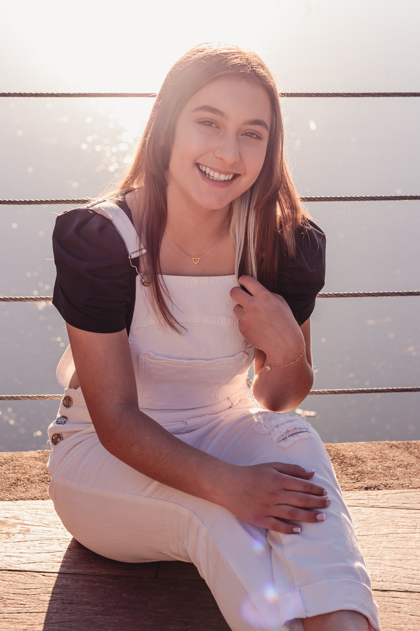 Book de 15 anos Ensaio fotográfico de 15 anos fotografia 15 anos debutante em Encantado com a fotógrafa Vanessa Cristina Fotografia na Lagoa da Garibaldi
