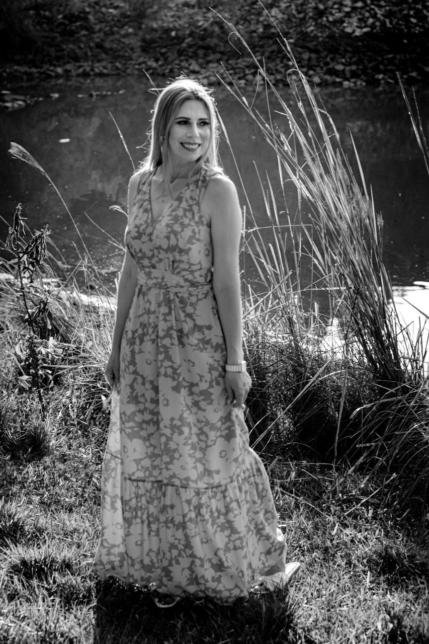 Ensaio fotográfico feminino - fotografia feminina - ensaio pessoal com a fotógrafa Vanessa Cristina Fotografia em Encantado RS na Lagoa da Garibaldi 