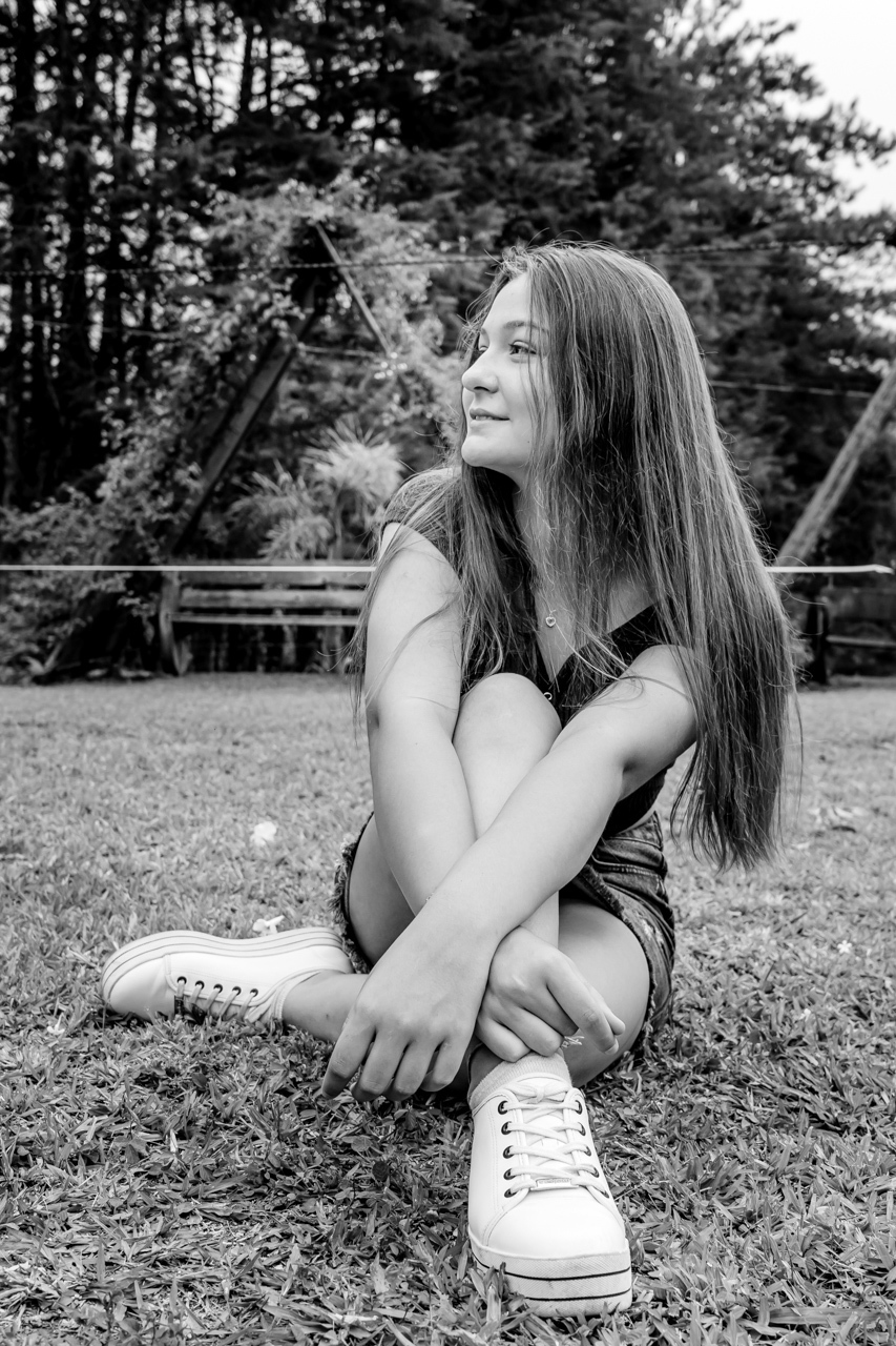 Ensaio de 15 anos - Fotografia de 15 anos - Book de 15 anos com a fotógrafa Vanessa Cristina Fotografia no Paraíso das Pedras em Nova Bréscia 