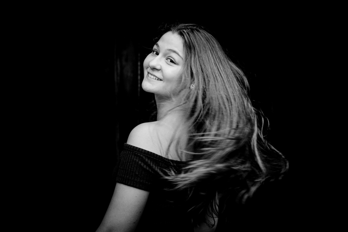 Ensaio de 15 anos - Fotografia de 15 anos - Book de 15 anos com a fotógrafa Vanessa Cristina Fotografia no Paraíso das Pedras em Nova Bréscia 