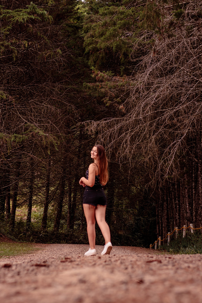 Ensaio de 15 anos - Fotografia de 15 anos - Book de 15 anos com a fotógrafa Vanessa Cristina Fotografia no Paraíso das Pedras em Nova Bréscia 
