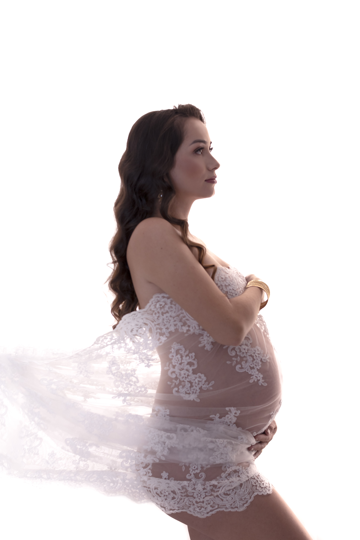 Ensaio da gestante Luana no estúdio. Fotografo em londrina especializado em ensaios de gestantes. Momento registrado pela fotografa Giscellayne - Gy Fotografia.