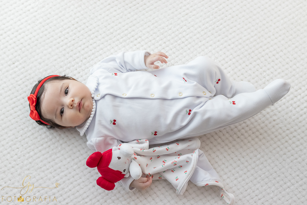 Ensaio de bebê. Foto para catálogo. Fotógrafo em Londrina especializado em ensaios de bebês e crianças!
Momento registrado pela fotógrafa Giscellayne | Gy fotografia 