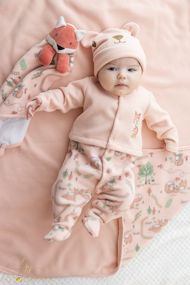 Ensaio de bebê. Foto para catálogo. Fotógrafo em Londrina especializado em ensaios de bebês e crianças!
Momento registrado pela fotógrafa Giscellayne | Gy fotografia 