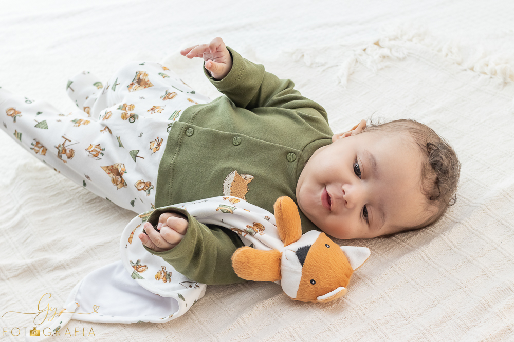 Ensaio de bebê. Foto para catálogo. Fotógrafo em Londrina especializado em ensaios de bebês e crianças!
Momento registrado pela fotógrafa Giscellayne | Gy fotografia 