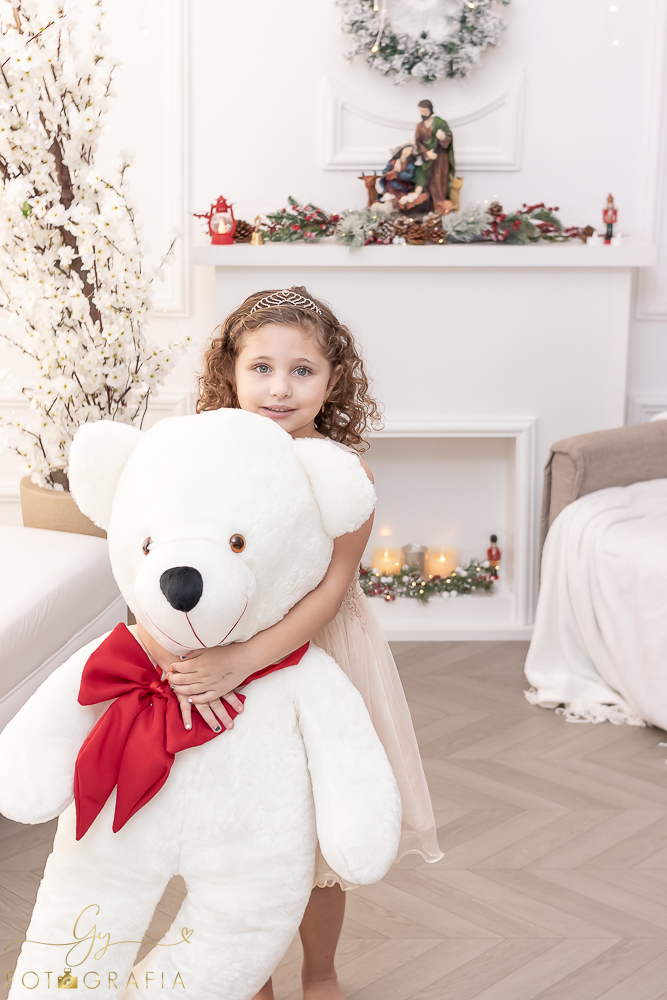 Ensaio de natal em londrina com Papai Noel. fotografo em londrina especializado em ensaios de bebes, crianças e família! 
Momento registrado pela fotografa Giscellayne - Gy Fotografia.