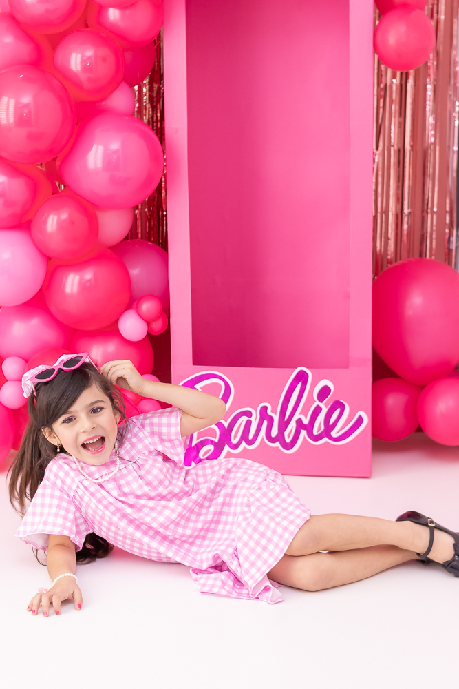 Ensaio Barbie em Londrina. Fotografo em londrina especializado em ensaios de bebes, crianças e adulto. Momento registrado pela fotografa Giscellayne - Gy fotografia