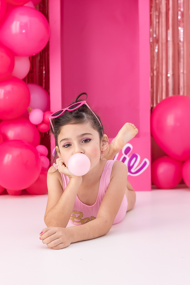 Ensaio Barbie em Londrina. Fotografo em londrina especializado em ensaios de bebes, crianças e adulto. Momento registrado pela fotografa Giscellayne - Gy fotografia