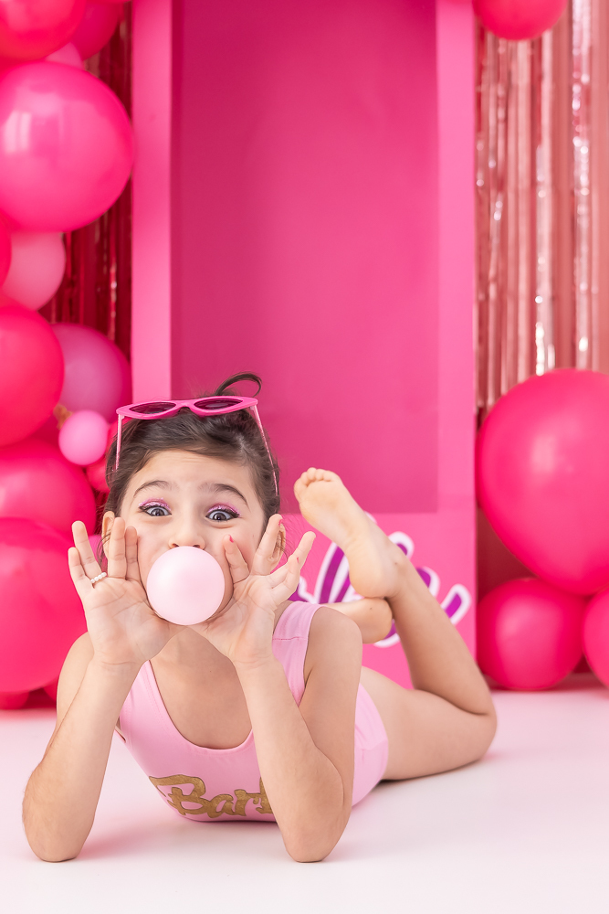 Ensaio Barbie em Londrina. Fotografo em londrina especializado em ensaios de bebes, crianças e adulto. Momento registrado pela fotografa Giscellayne - Gy fotografia