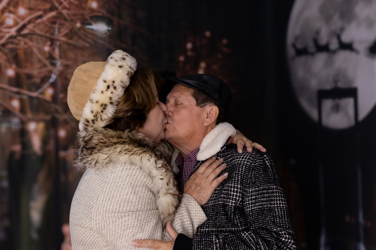 Mini ensaio especial de natal. momento registrado pela fotografa Giscellayne - Gy Fotografia. Fotografo especialista em ensaios de bebes e crianças. ensaio para toda a família de todas as idades