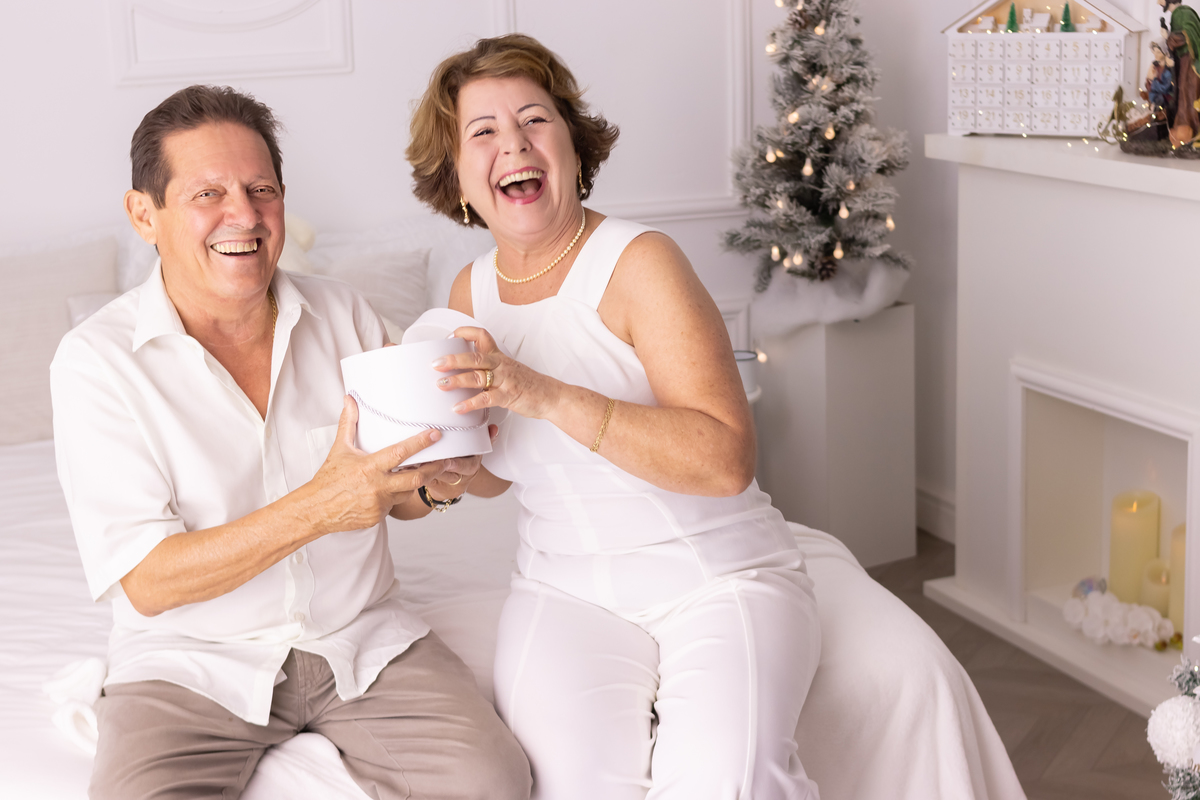 Mini ensaio especial de natal. momento registrado pela fotografa Giscellayne - Gy Fotografia. Fotografo especialista em ensaios de bebes e crianças. ensaio para toda a família de todas as idades