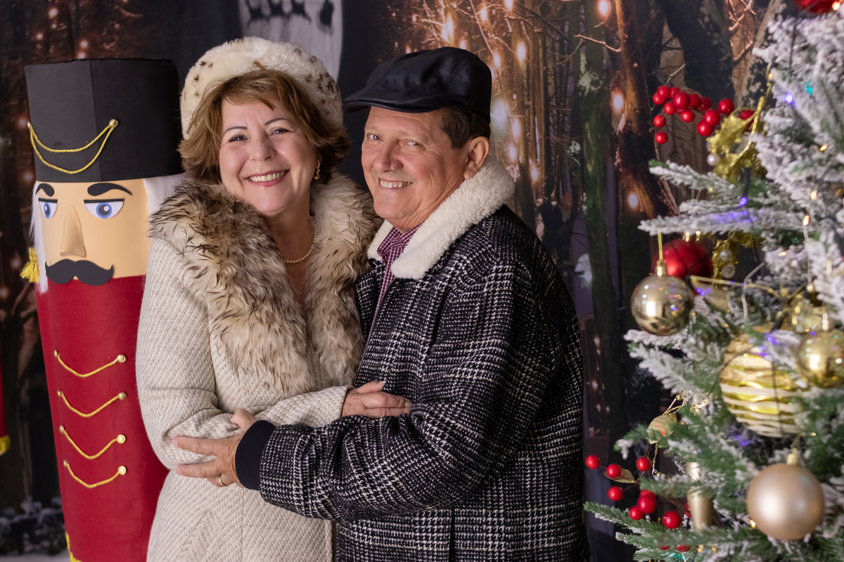 Mini ensaio especial de natal. momento registrado pela fotografa Giscellayne - Gy Fotografia. Fotografo especialista em ensaios de bebes e crianças. ensaio para toda a família de todas as idades