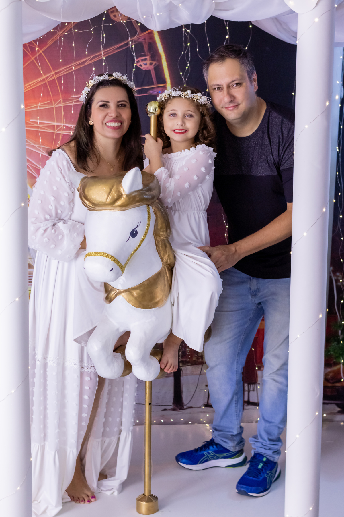 Mini ensaio especial de natal. momento registrado pela fotografa Giscellayne - Gy Fotografia. Fotografo especialista em ensaios de bebes e crianças. ensaio para toda a família de todas as idades