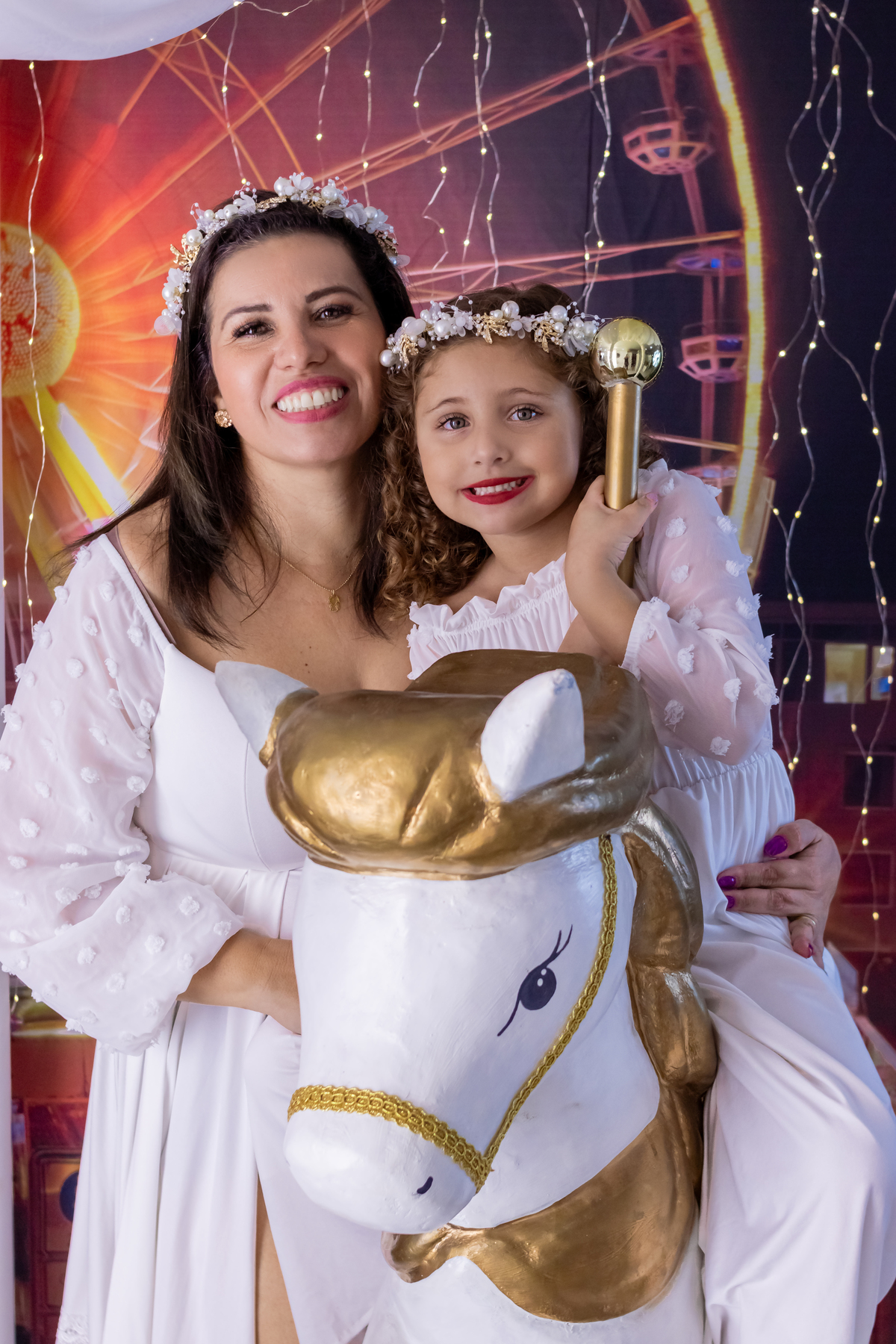 Mini ensaio especial de natal. momento registrado pela fotografa Giscellayne - Gy Fotografia. Fotografo especialista em ensaios de bebes e crianças. ensaio para toda a família de todas as idades