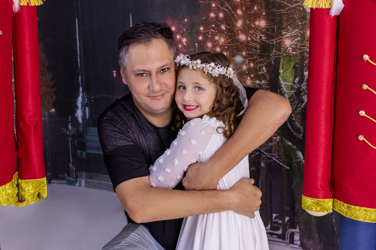 Mini ensaio especial de natal. momento registrado pela fotografa Giscellayne - Gy Fotografia. Fotografo especialista em ensaios de bebes e crianças. ensaio para toda a família de todas as idades