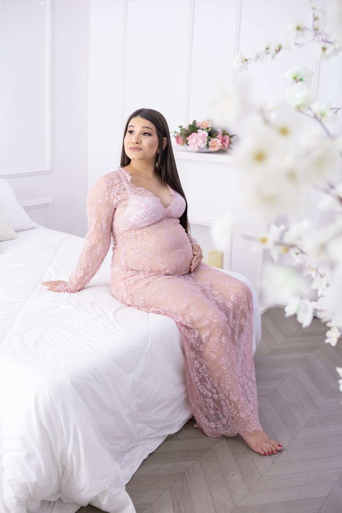 Ensaio de gestante em estudio. Fotografo em londrina especializado em ensaios de bebes e crianças. Momento registrado pela fotografa Giscellayne.