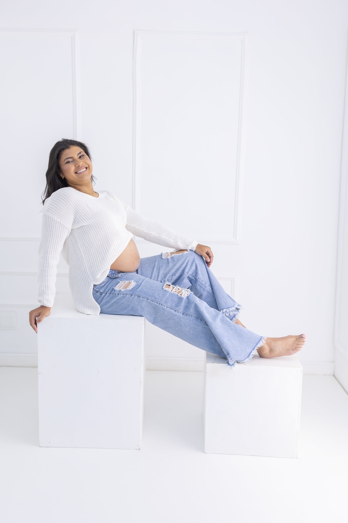 Ensaio de gestante em estudio. Fotografo em londrina especializado em ensaios de bebes e crianças. Momento registrado pela fotografa Giscellayne.