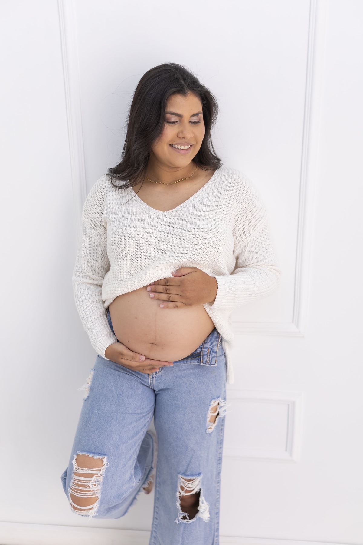 Ensaio de gestante em estudio. Fotografo em londrina especializado em ensaios de bebes e crianças. Momento registrado pela fotografa Giscellayne.