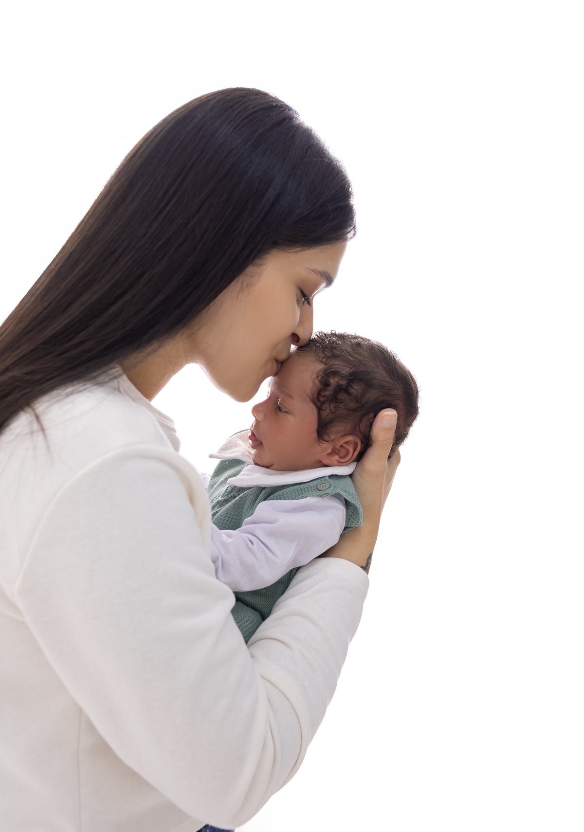 Ensaio de acompanhamento em estudio. Fotografo em londrina especializado em ensaios de bebes e crianças. Momento registrado pela fotografa Giscellayne.