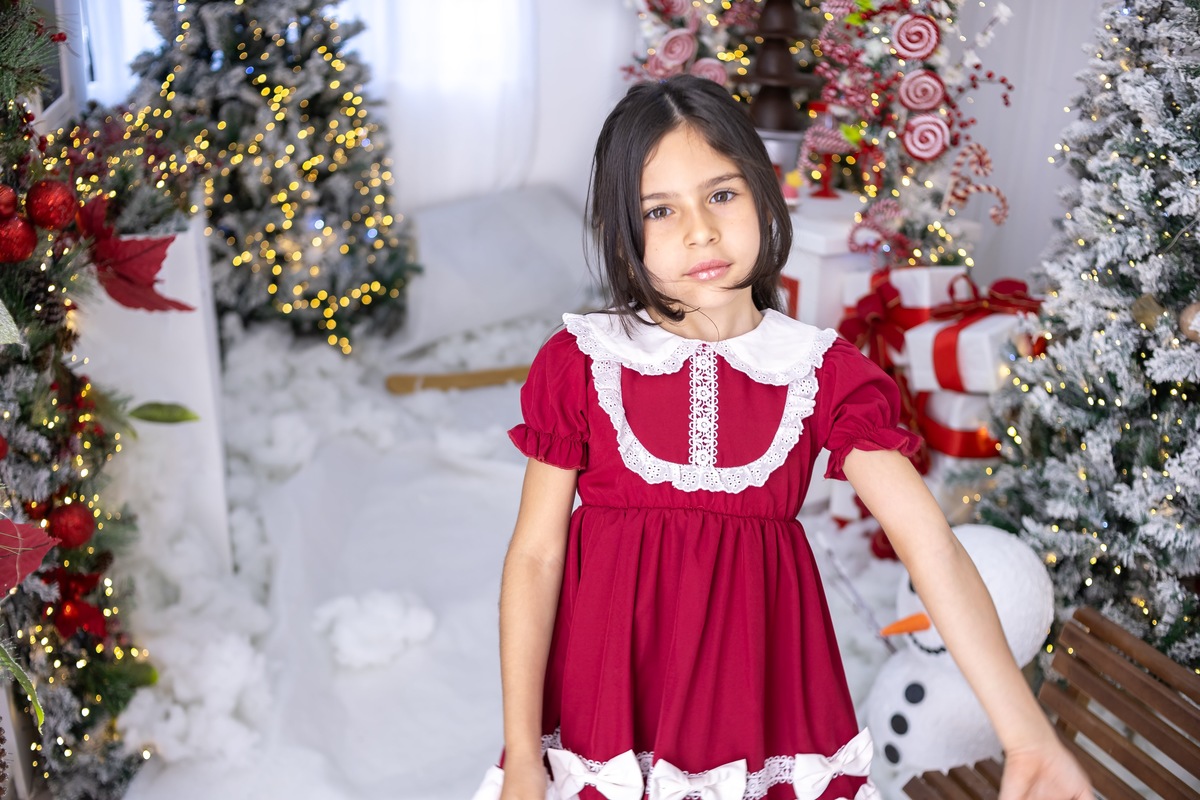 Ensaio de Natal em estudio. Fotografo em Londrina especializado em ensaios de bebes, família e crianças. Momento registrado pela fotografa Giscellayne.