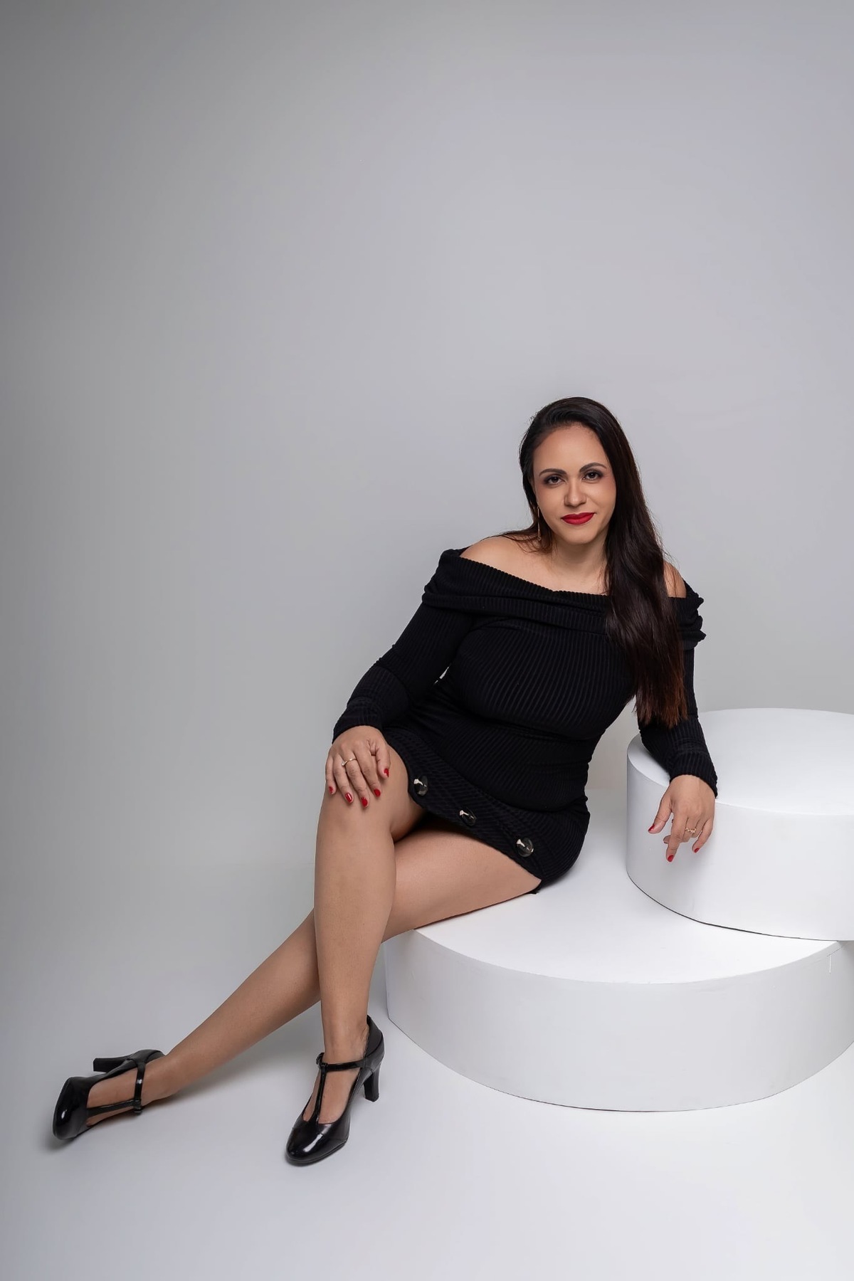 Ensaio feminino em estúdio. Fotografo em Londrina especializado em ensaios de bebes, família e crianças. Momento registrado pela fotografa Giscellayne.