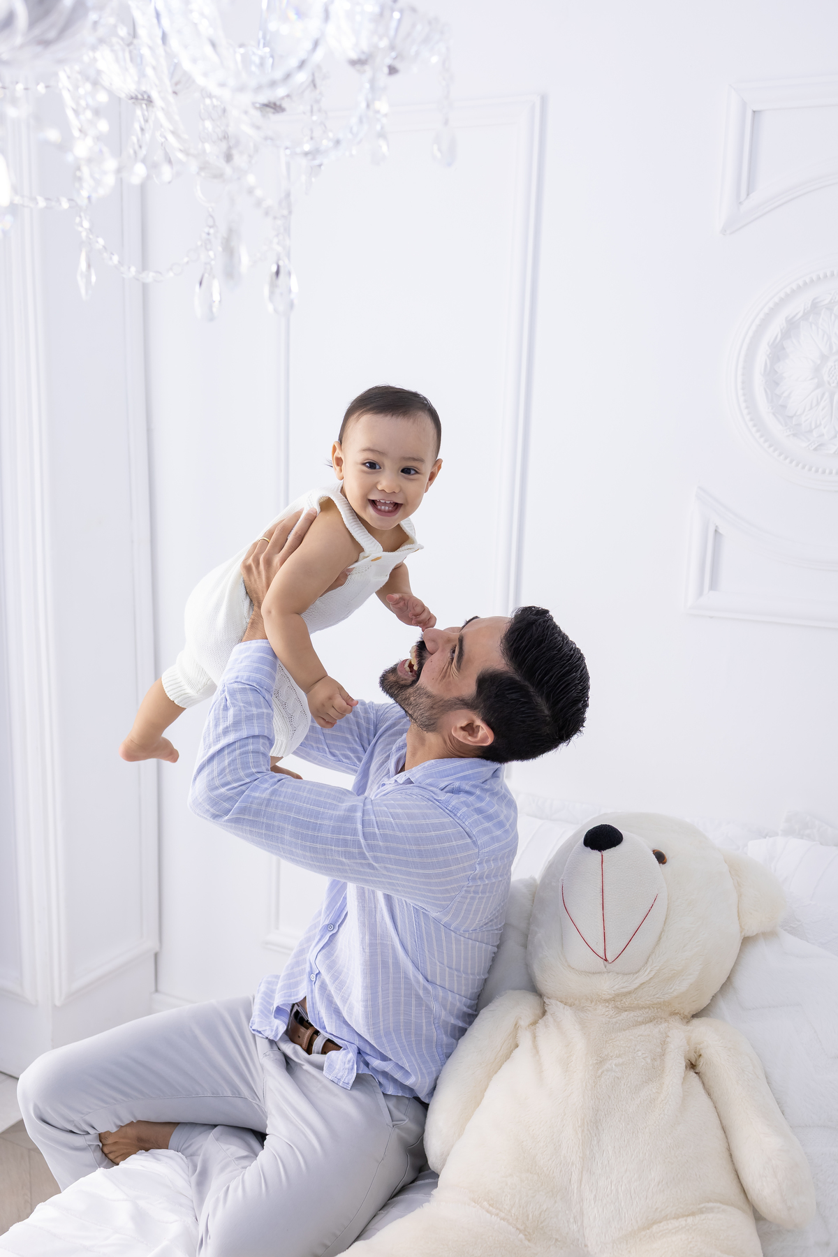 smash the cake sem bolo - Tema astronauta. Fotografo em londrina especializado em ensaios de bebês e sessão smash.