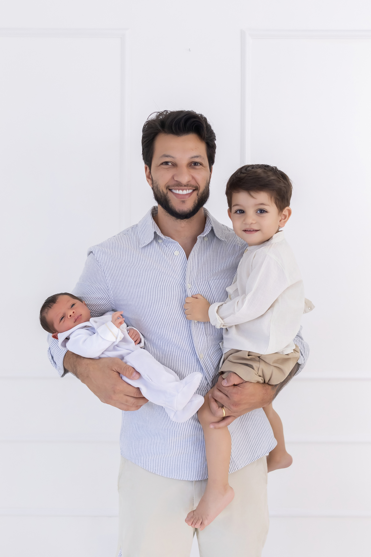 Ensaio Newborn natural do Joaquim, ensaio em estudio em Londrina-pr, fotografa especializada em ensaios em família.
