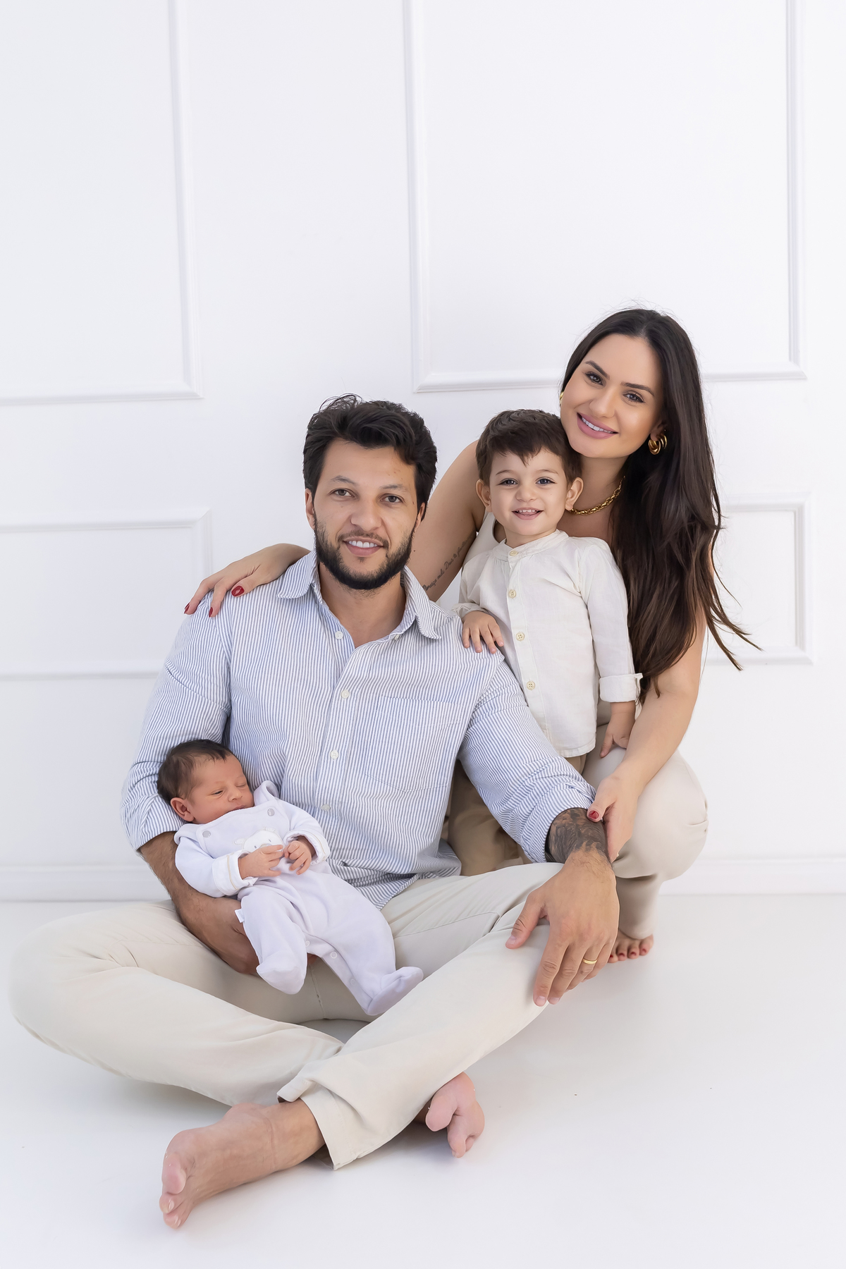 Ensaio Newborn natural do Joaquim, ensaio em estudio em Londrina-pr, fotografa especializada em ensaios em família.