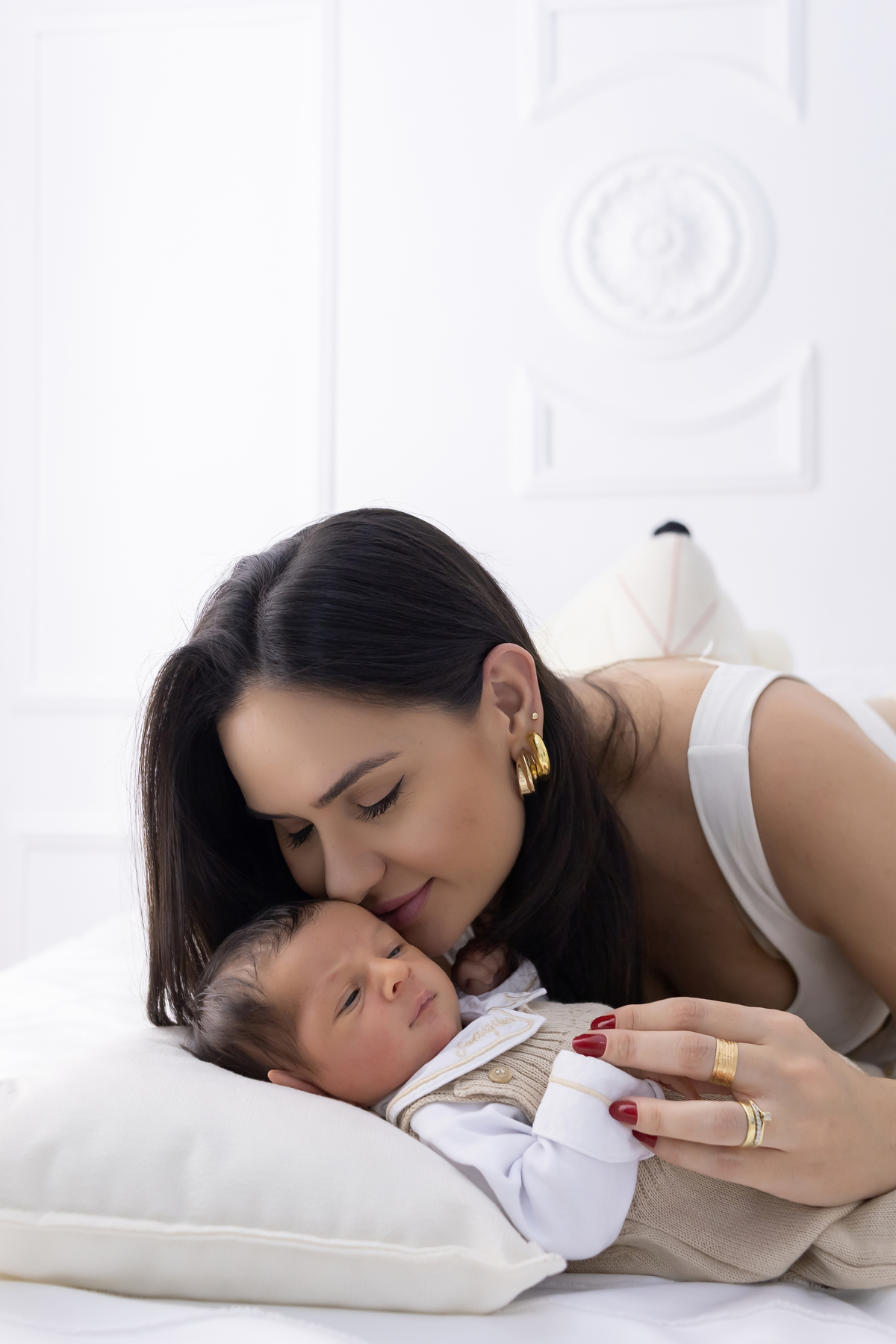 Ensaio Newborn natural do Joaquim, ensaio em estudio em Londrina-pr, fotografa especializada em ensaios em família.