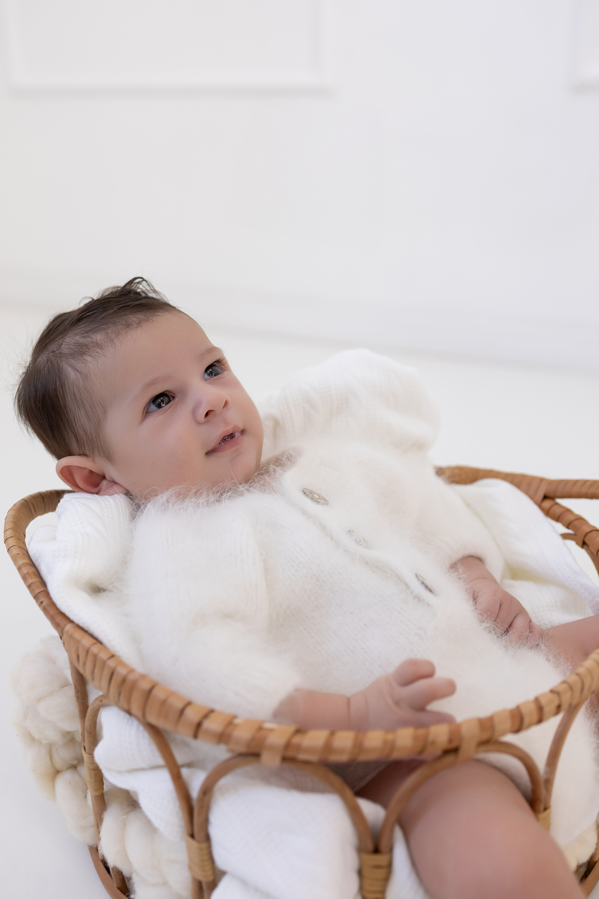 Ensaio de acompanhamento do bebê, mesversário. ensaio de 3 meses.. fotografo em londrina especializado em ensaios de bebês.
